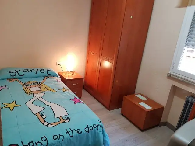 Habitación Salamanca Estudiantes Profesionales Mujeres