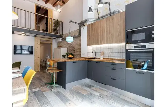 Alquiler Apartamento 4 Dormitorios 107m² Barcelona