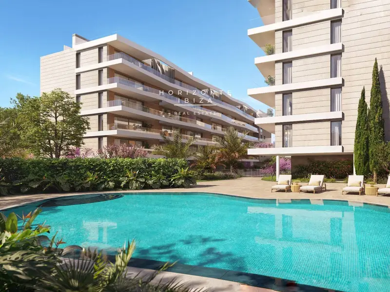 Ático de Lujo en Venta en Ibiza Ciudad Cerca de Marina Botafoch