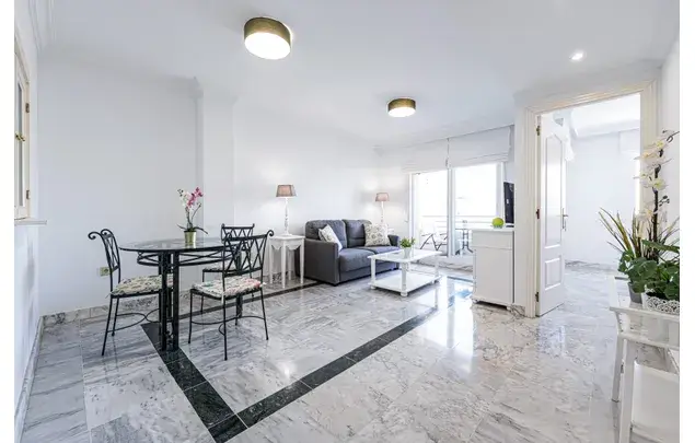 Marbella: Apartamento 1 Dormitorio 53m2 Cerca de la Playa