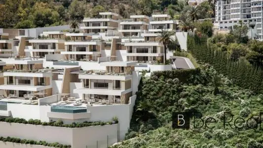 Villas de Lujo en Primera Línea de Playa Costa Tropical
