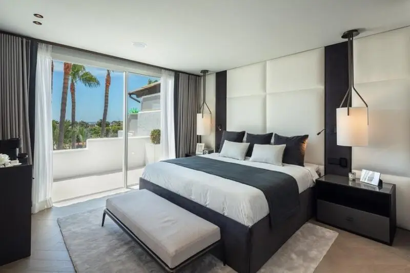 Atico Duplex 3 Dormitorios Puente Romano Marbella