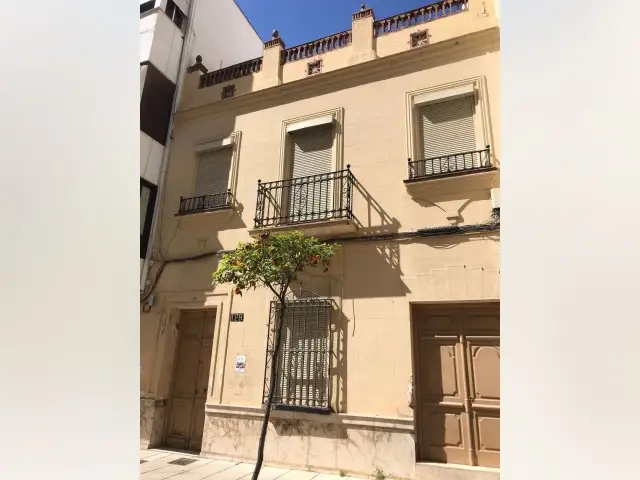 Adosado 8 Dormitorios Estepona Reforma