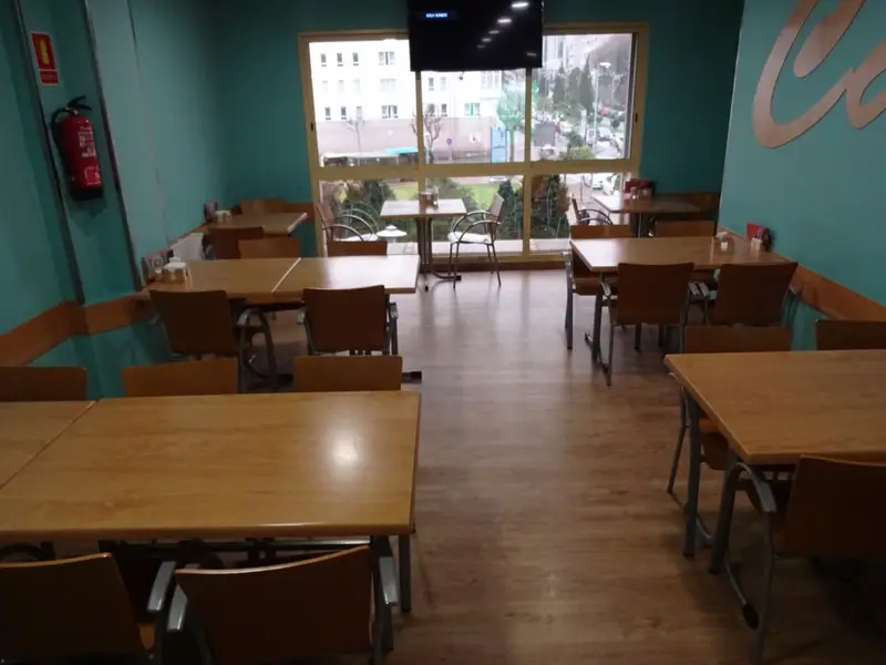 Venta Local Comercial Concheiros Santiago Restaurante 82m2