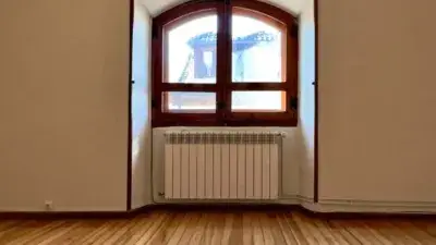 Piso en Alquiler San Ildefonso 2 Dormitorios 90m2 Centro