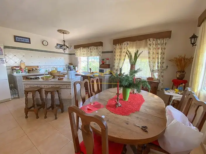 Villa de 2 Dormitorios en Venta Frigiliana