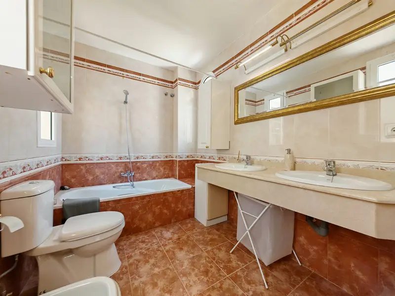 Casa-Villa de 3 Dormitorios alquiler El Rosario, España