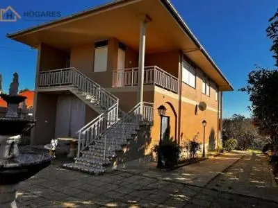 Casa en Tomiño 289m2 4 Dormitorios Bodega Jardin