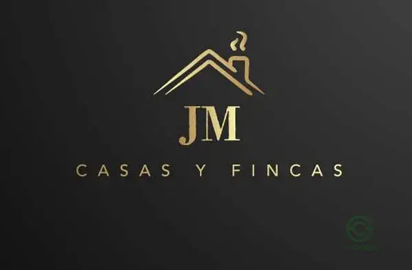 Casa en Ronda para rehabilitar con terreno y alberca