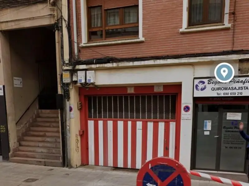 venta Garaje en Uribarri, Bilbao (EFC-Deusto JH 305120)- Globaliza