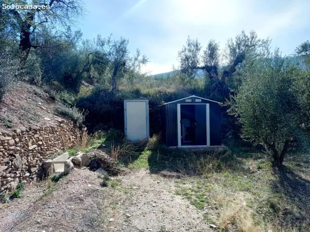 Cortijo con Parcela en Abrucena