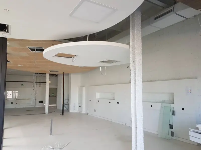 Oficina en Alquiler Pinto Madrid 555m2 Centro Comercial Optima