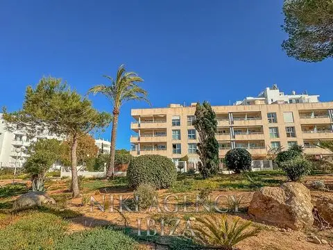 Atico en Cala de Bou con Vistas al Mar a 50 Metros de la Playa