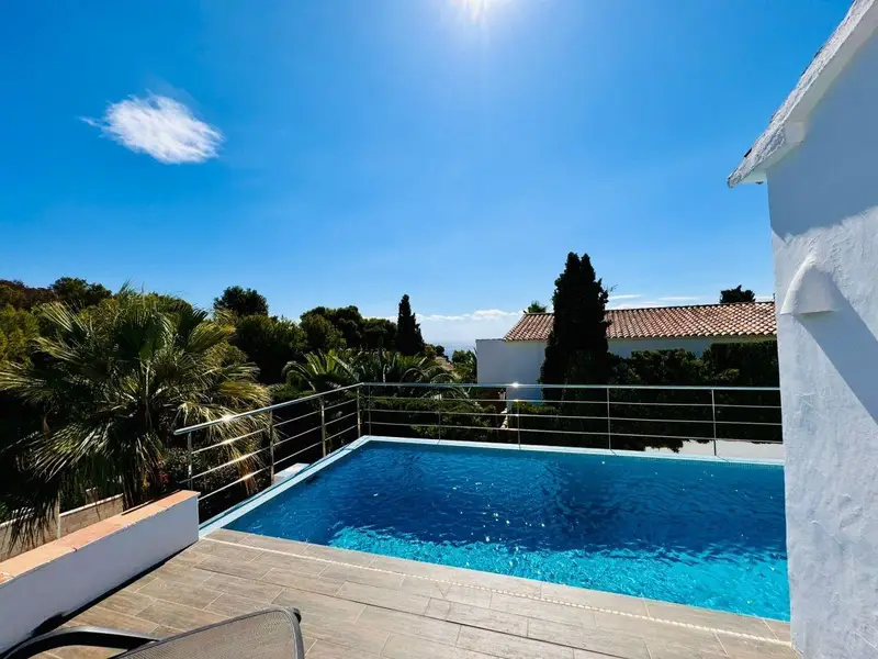 Venta Chalet con Jardin en Baladrar Benissa