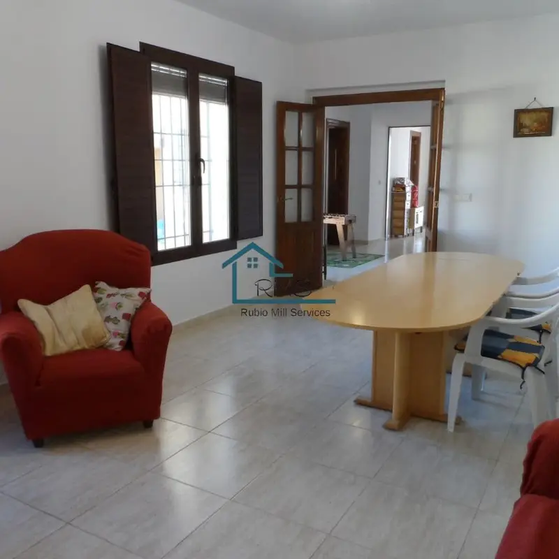 Finca Rustica Velez Rubio 4 Dormitorios 2 Patios Reformada
