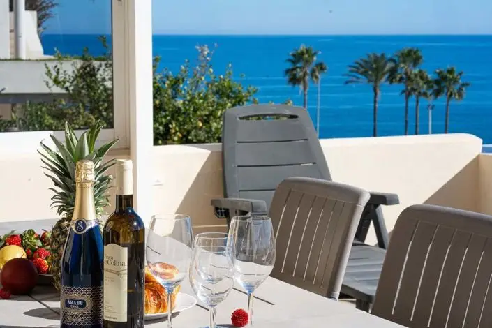 Duplex 4 Dormitorios Vistas Impresionantes Cerca Playa Fuengirola