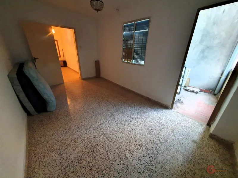 Chalet en Venta Velez de Benaudalla 5 Dormitorios Gran Oportunidad
