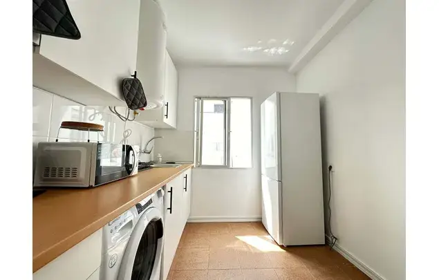 Alquiler Habitaci	ón 80m	² Alcal	á de Henares Estancia Media Larga