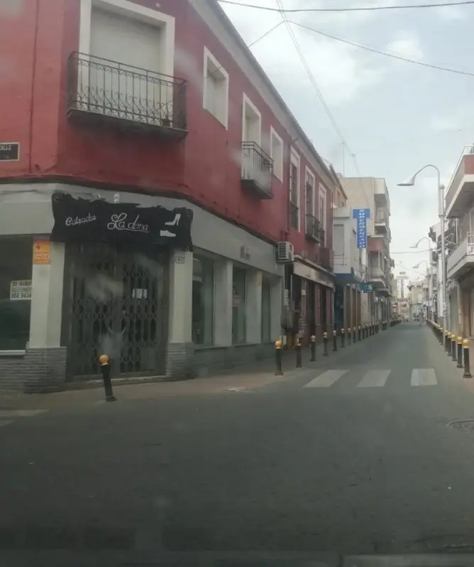 Local en Venta 282m2 Beniajan Calle Mayor