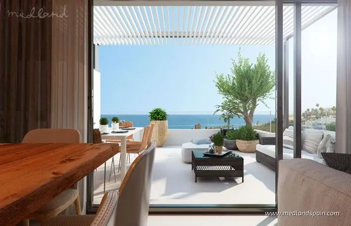 Apartamento 3 Dormitorios en Casares Costa del Sol