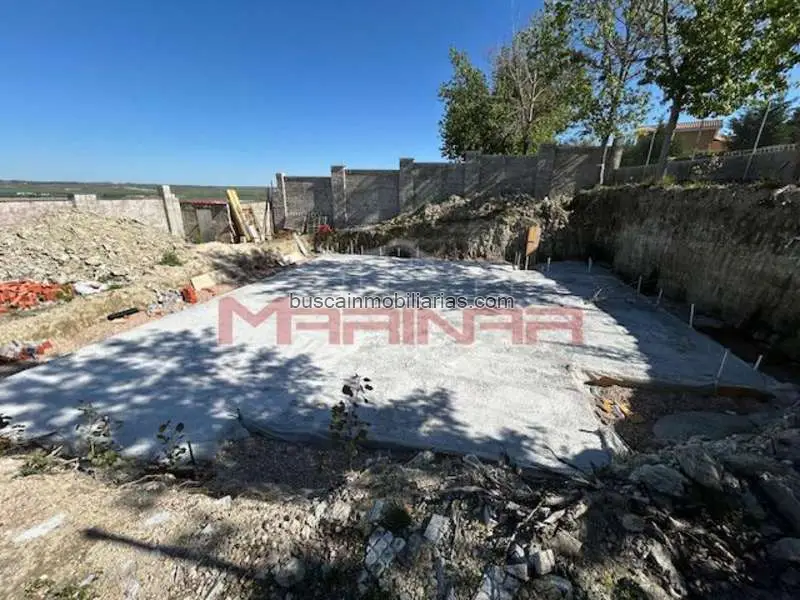 Parcela Urbanizable en Vallegrande con Proyecto Vivienda