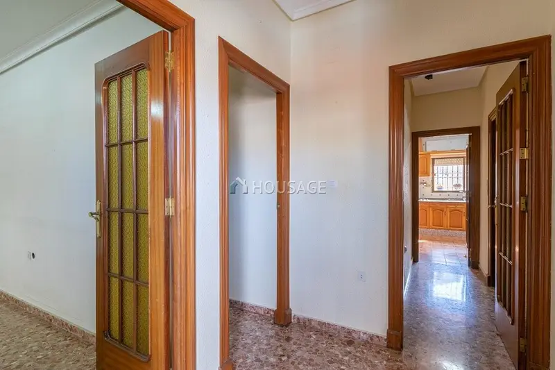 Piso en venta en La Union con ascensor privado y terraza