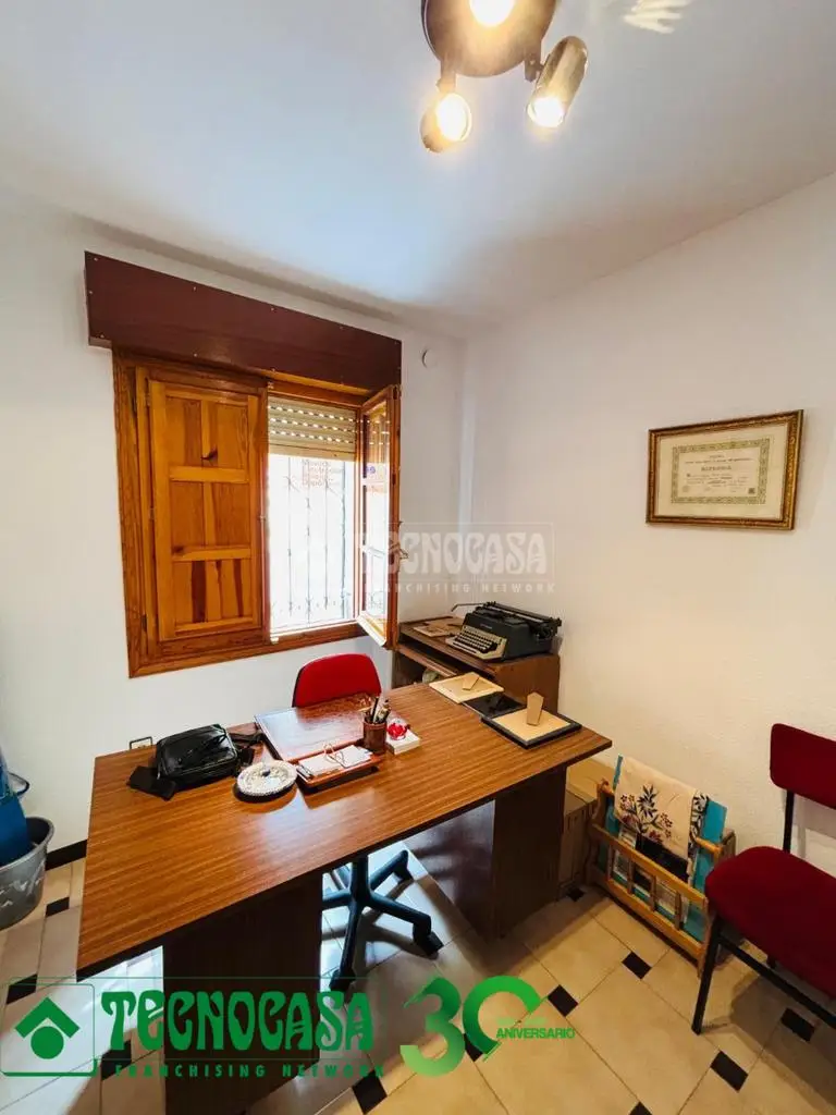 Casa Adosada en Venta en Mentrida 4 Dormitorios 2 Baños Terraza