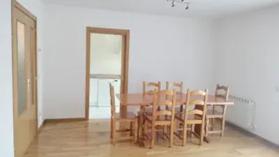 Piso en Venta Aizarotz Navarra 90m2 3 Habitaciones 2 Baños