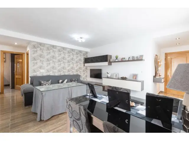 Piso en Venta Cenes de la Vega Granada
