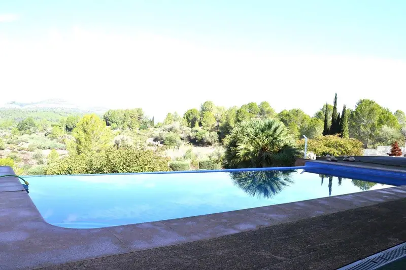Chalet de Lujo en Beniganim con Vistas Panoramicas