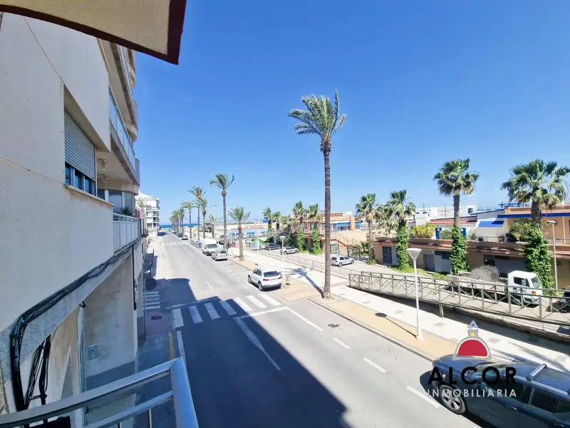 Piso en venta en Benicarló con vistas al mar