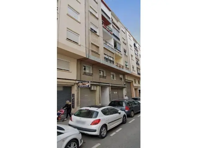 Piso Okupa Reus Tarragona Calle Muralla 28 Inversores