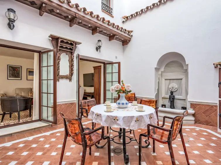 Casa-Villa de 5 Dormitorios alquiler Fuengirola, España