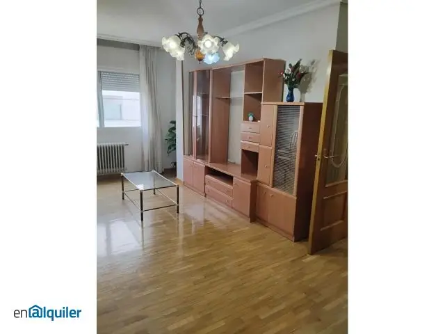 Alquiler Piso Centro Ciudad Real: Piscina, Amueblado, Adaptado