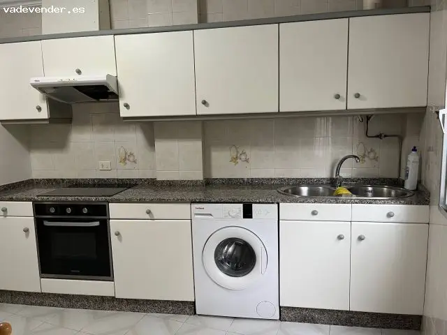 Alquiler Piso Estudiantes Zona San Pedro Santiago