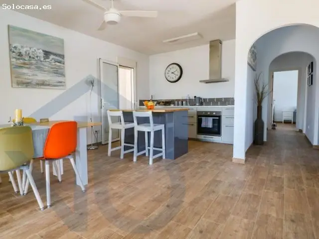 Villa en San Juan de los Terreros con Piscina Privada