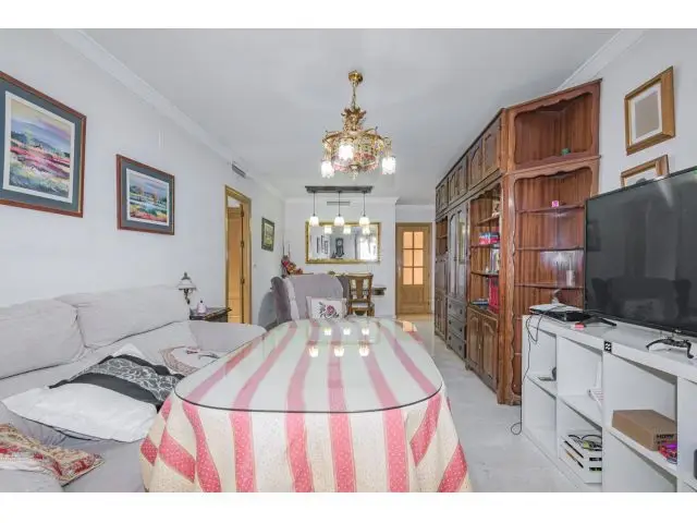 Piso en venta en el centro de La Zubia