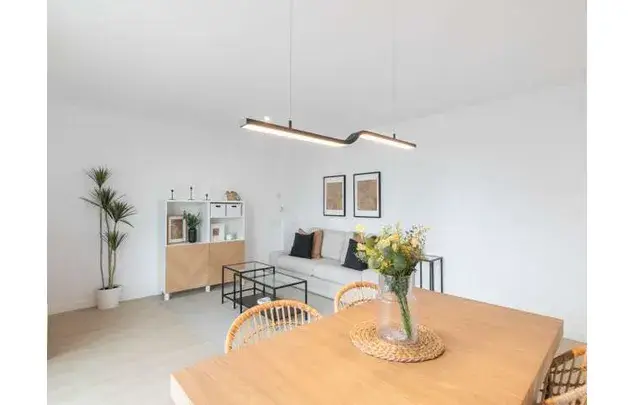 Apartamento en Alquiler Temporal Badalona 2 Dormitorios Terraza