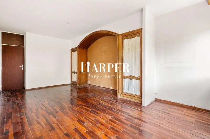 Venta Piso 6 Habitaciones Lujo Jardines Tokio Barcelona