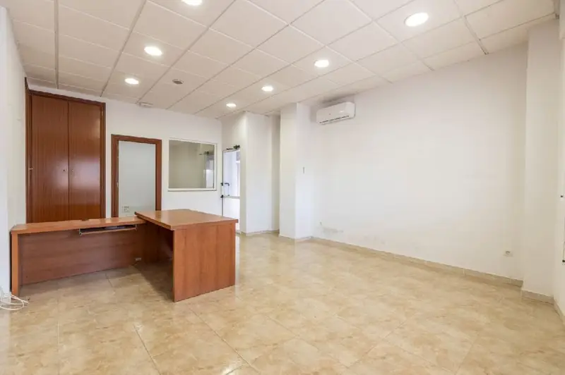 Venta Local Comercial Villarejo La Chana Granada