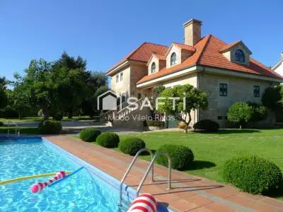 Casa de Campo Exclusiva en Teo 640m2