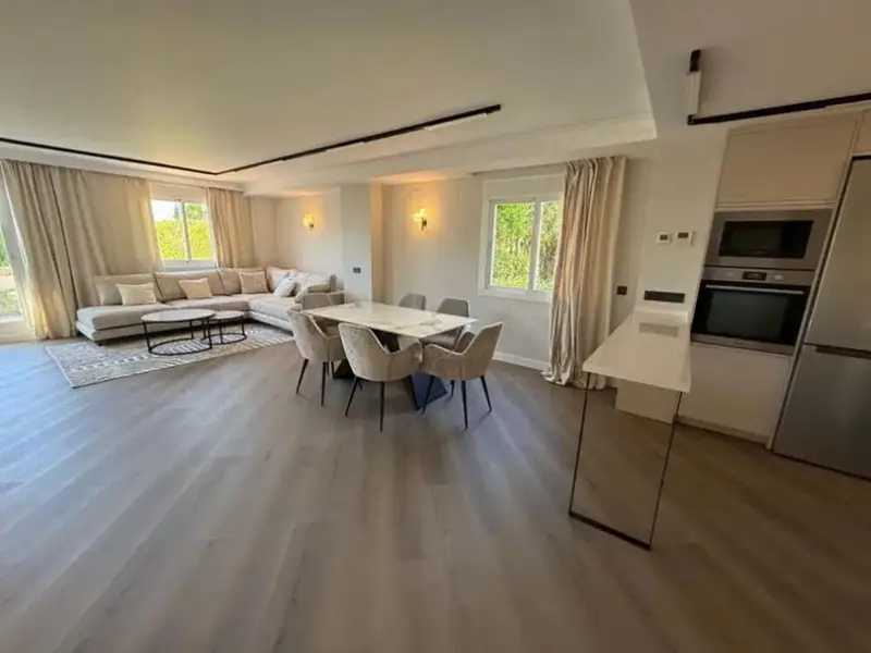 Casa Adosada en Alquiler Nueva Atalaya Estepona Malaga
