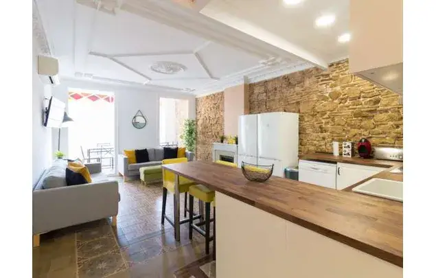 Alquiler Habitaciones Barcelona Piso Amueblado 7 Dormitorios