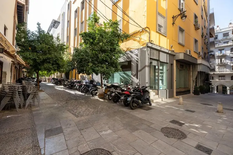 Venta Local Comercial 210m2 Centro Realejo Granada