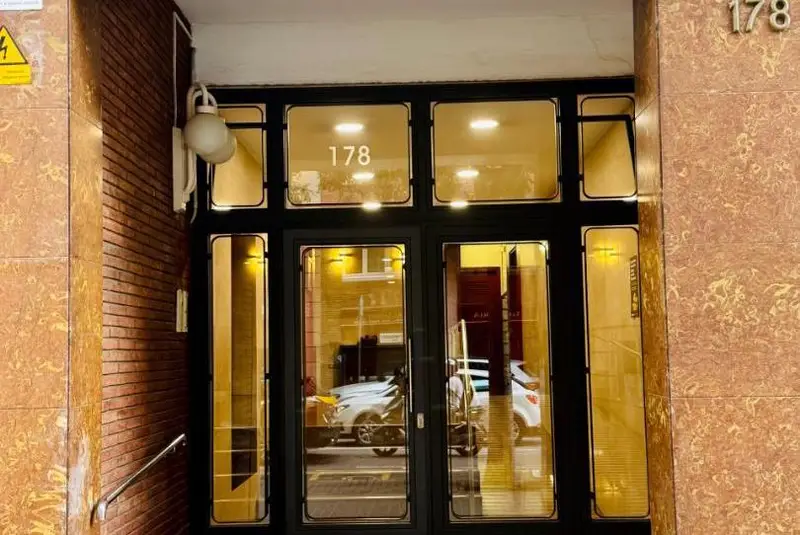 Piso en Venta Dreta Eixample Barcelona Amueblado Luminoso
