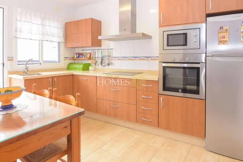 Chalet en Maro con Piscina Privada 3 Dormitorios 2 Baños