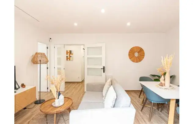 Alquiler Apartamento 3 Dormitorios Barcelona Zona Residencial
