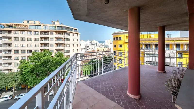 Piso en venta Palma Centro para reformar 7 dormitorios