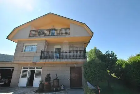 Casa en Mos con Garaje y Barbacoa