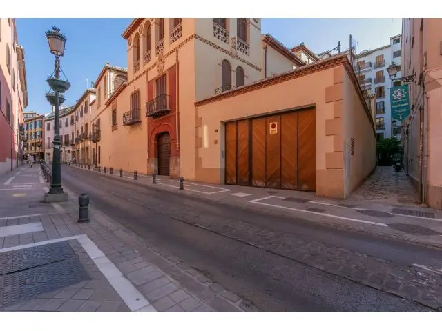 Trastero en Venta en Centro de Granada 27m²